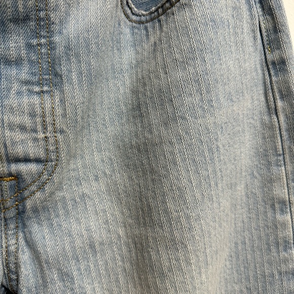 Levi's Women's Pinstripe Light Blue Straight Leg Jeans - Picture 5 of 7